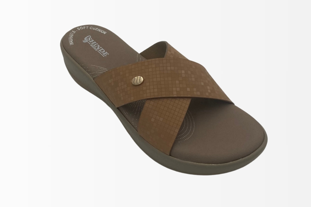 Cross-Strap Sandals with Square Texture