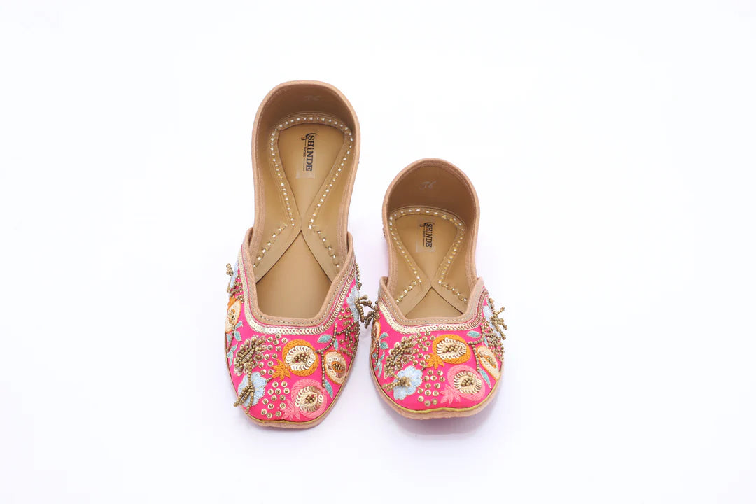 Royal Blossom Mojaris